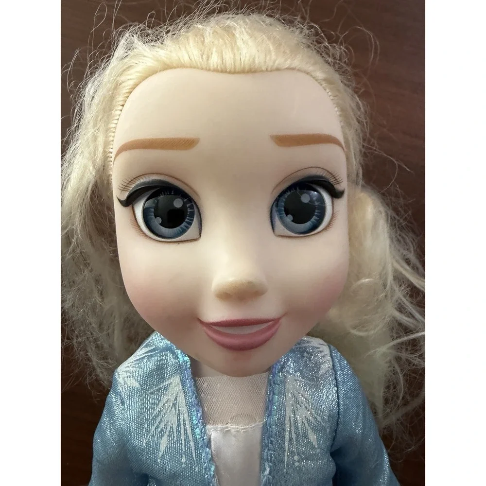 Disney Jakks Pacific Frozen Elsa Doll 14 In Talk &‎ Singing Vinyl